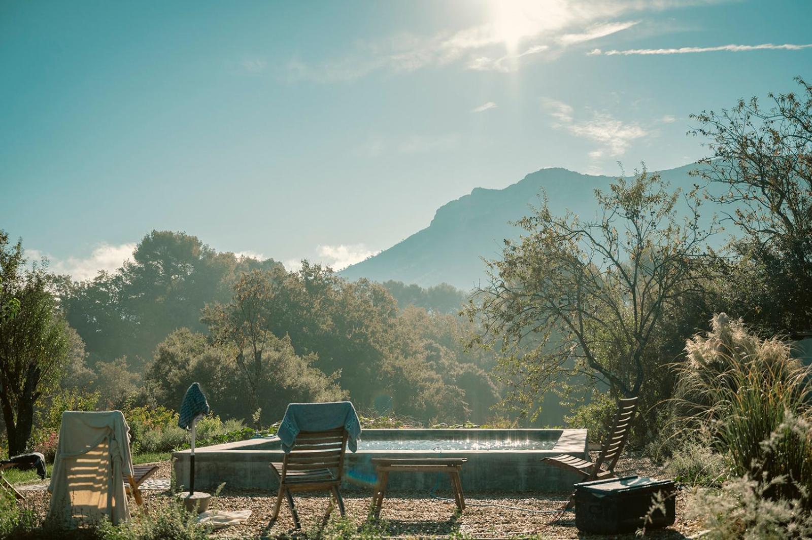 Bed and Breakfast Le Deffend Vieux Trets Esterno foto