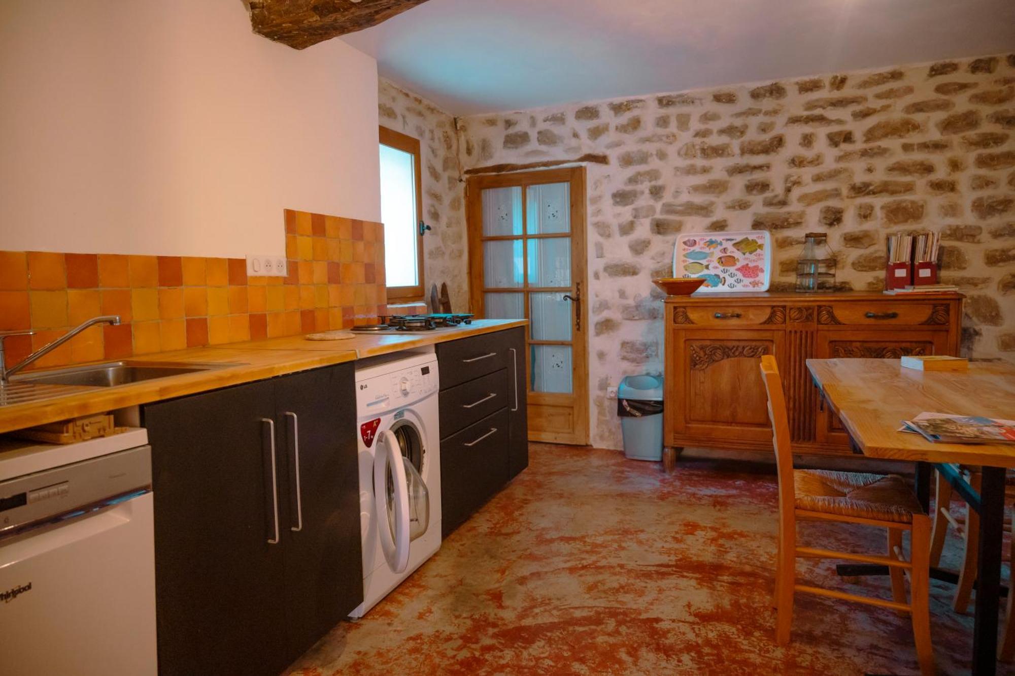 Bed and Breakfast Le Deffend Vieux Trets Esterno foto