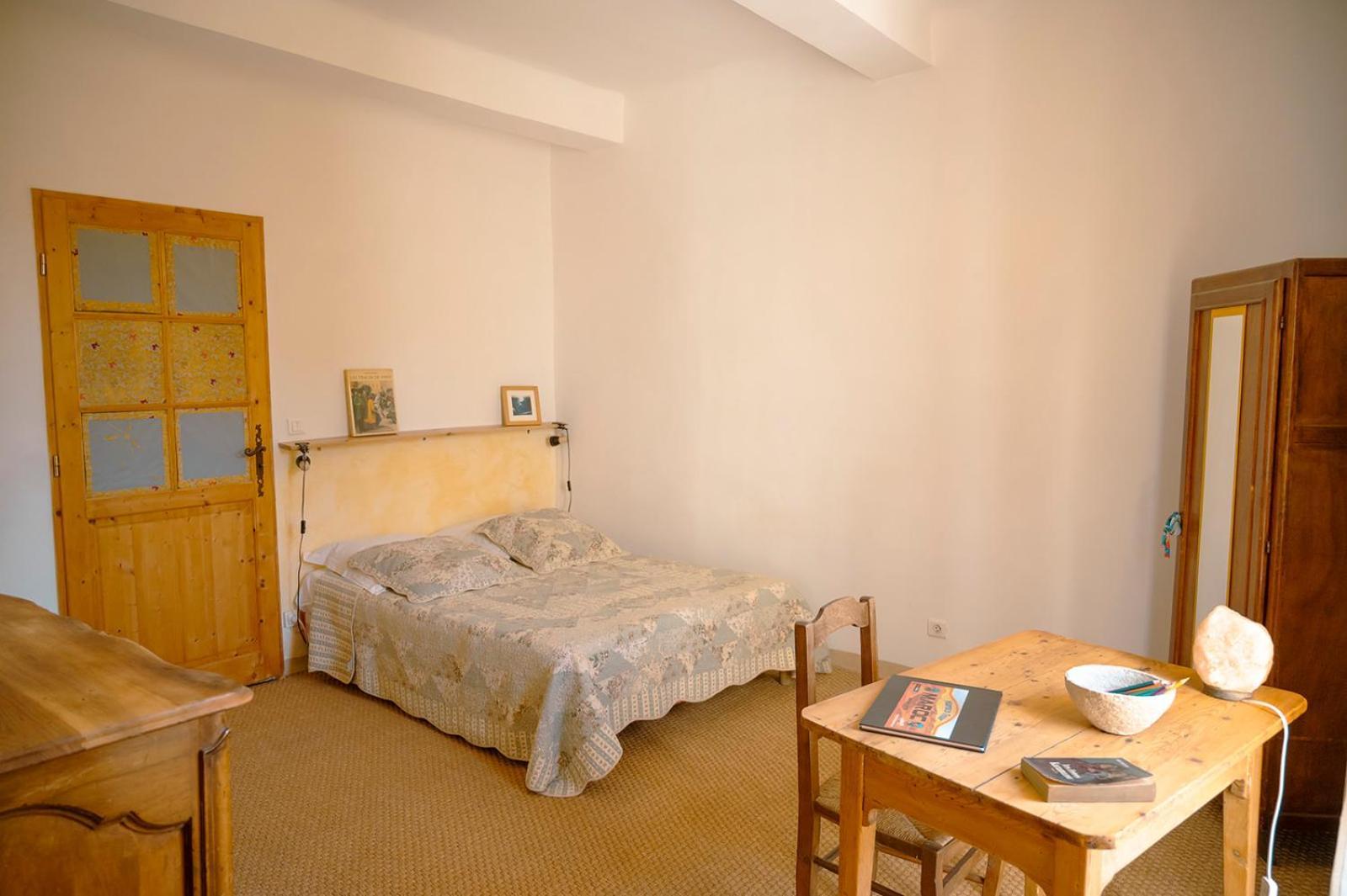 Bed and Breakfast Le Deffend Vieux Trets Esterno foto